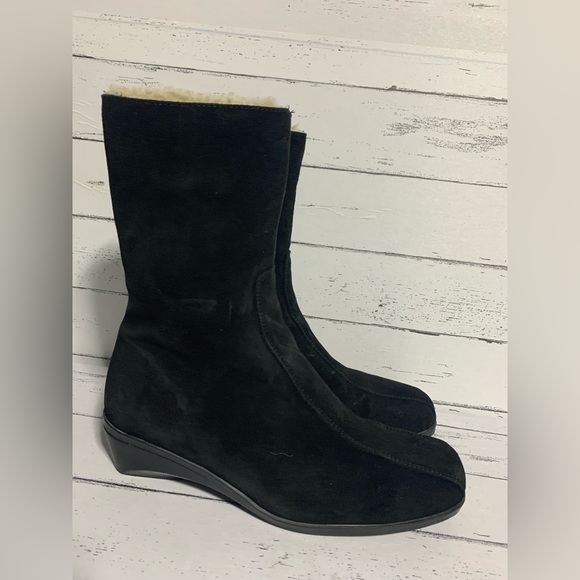 La Canadienne Women’s Size 7 Black Suede Winter Boots Made in Canada - Picture 4 of 12